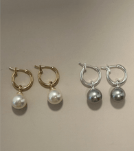 Load image into Gallery viewer, Round Drop Pearl Earring 