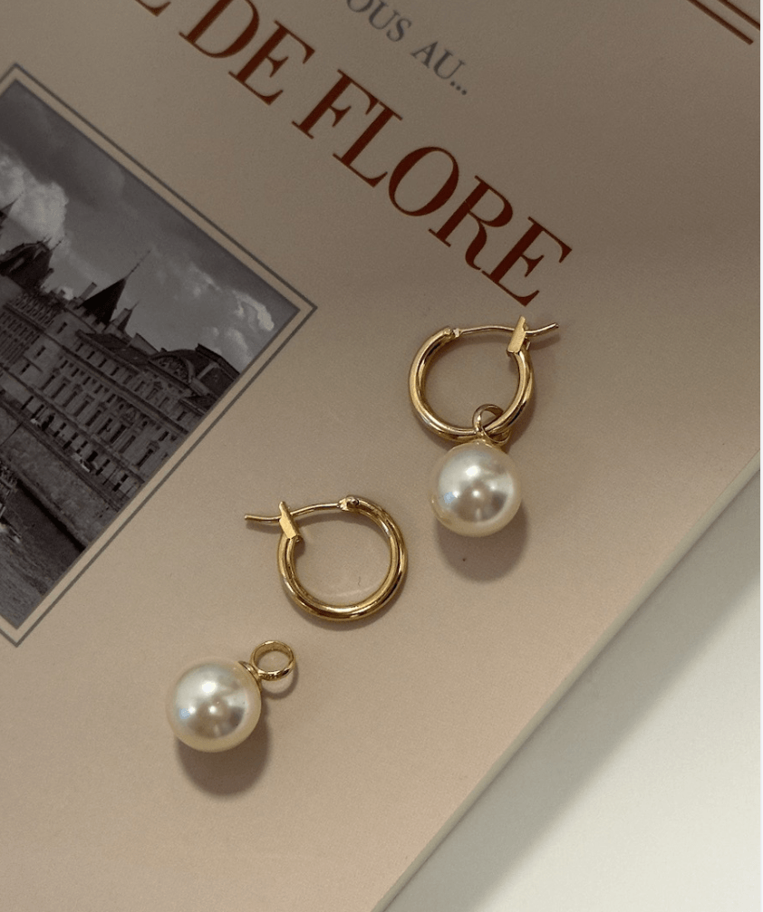 Vintage Pearl Earring 