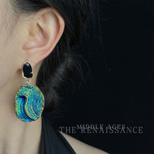 Load image into Gallery viewer, Vintage Earrings Texture Design