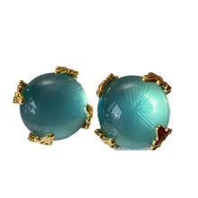 Load image into Gallery viewer, Vintage Stud Earrings 