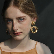 Load image into Gallery viewer, Plain Gold  Earrings, Vintage Pendant Earrings, LBY257