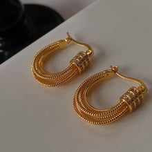 Load image into Gallery viewer, U Shaped Hoop Simple Vintage Earrings 