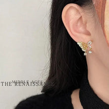 Load image into Gallery viewer, Vintage Earrings 
