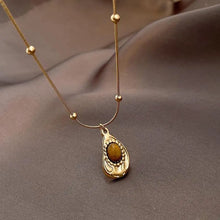 Load image into Gallery viewer, Tiger Eye Necklace Vintage Design Suitable for many Occasion 