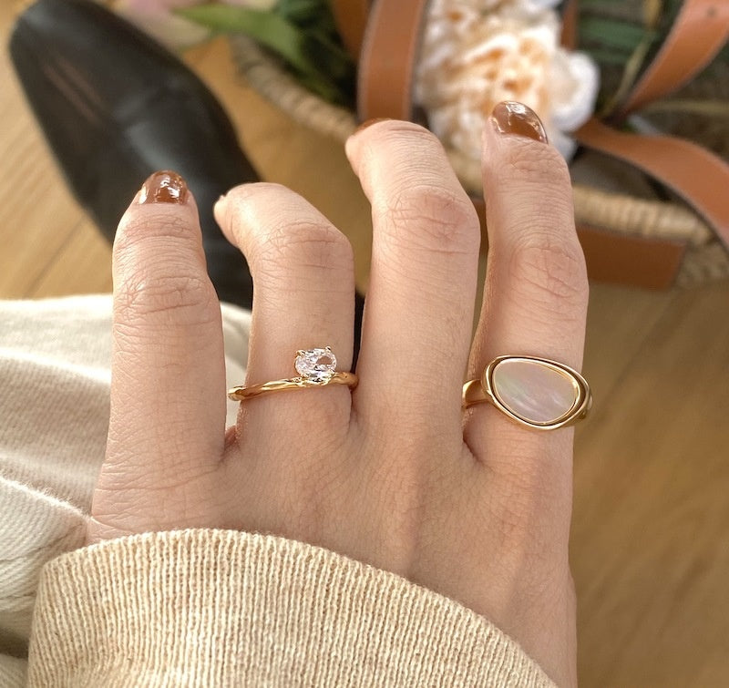 Vintage Rings White Mother-of-Pearl Adjustable Ring LBY161